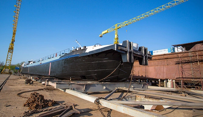 Proyectos de Construcción Naval y Marítimos